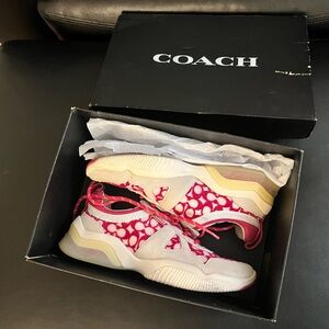 Coach sneaker’s